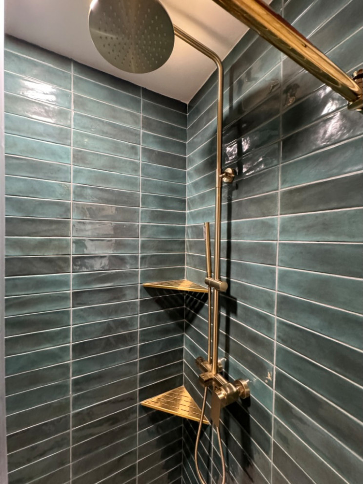 Sergeant Bathroom