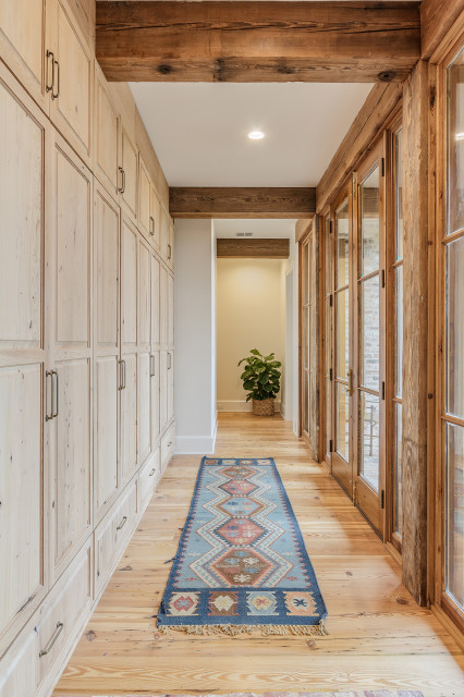 LA Rustic lantlig-hall