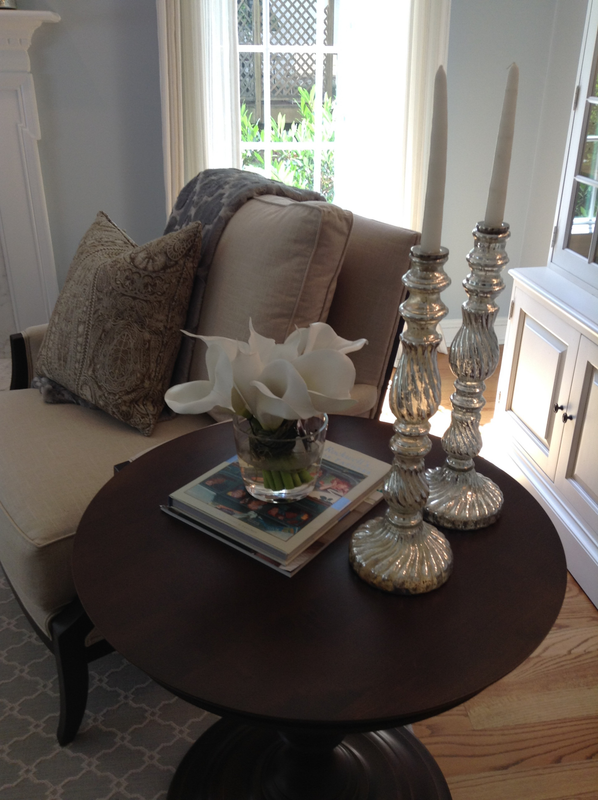 Villanova-Casual Elegance Living Room