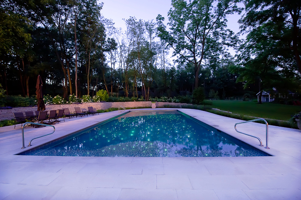 Example of a trendy pool design in Chicago