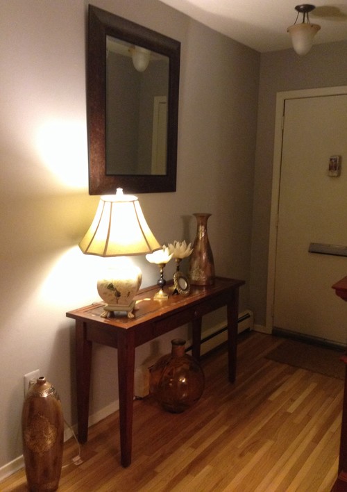 Best 25 Small Apartment Entryway Ideas On Pinterest Small Entry