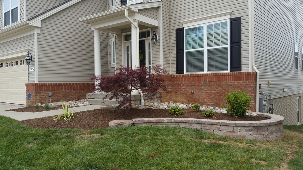 Low Maintenance Curb Appeal - Contemporary - Landscape ...