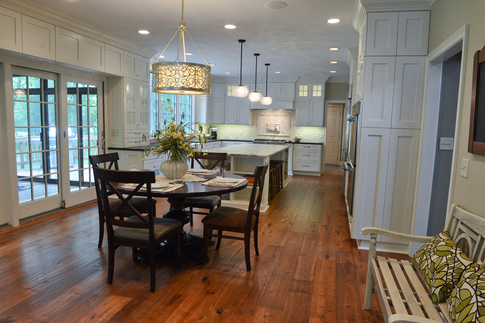 Transitional kitchen photo in Cleveland