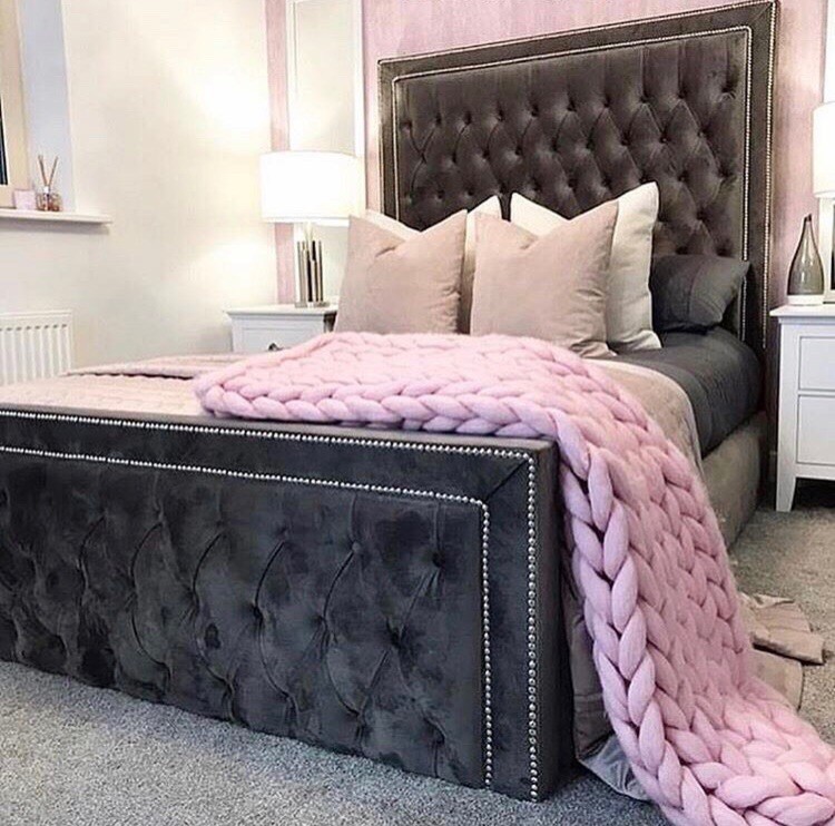 Кровати в спальню