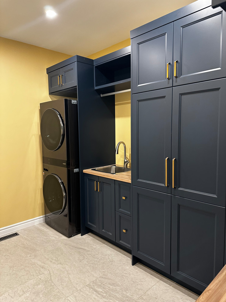 Elderberry Ave - Mudroom