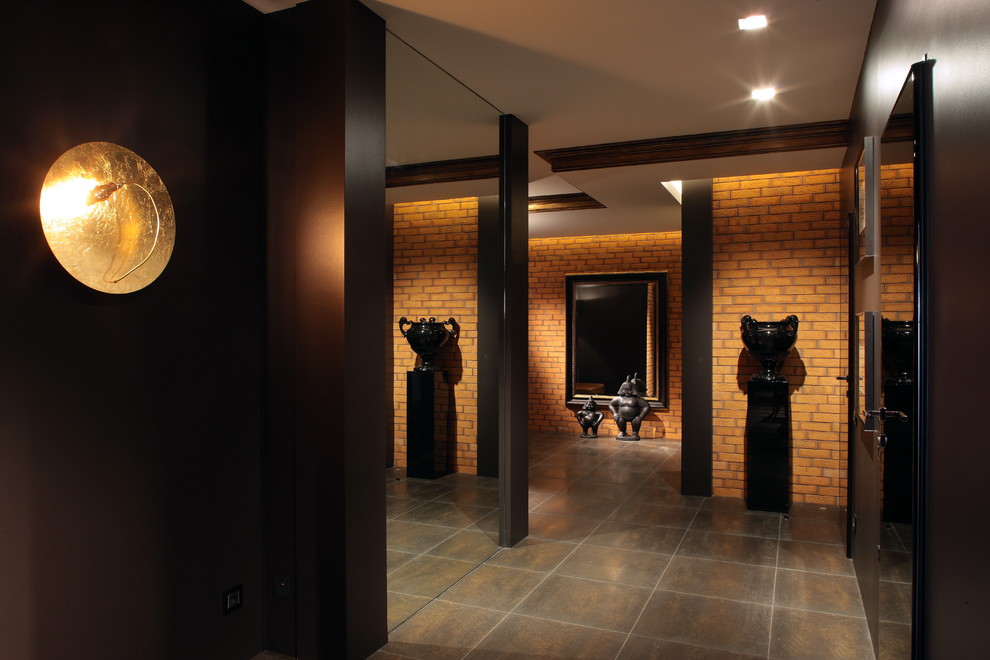 Классика в темных тонах