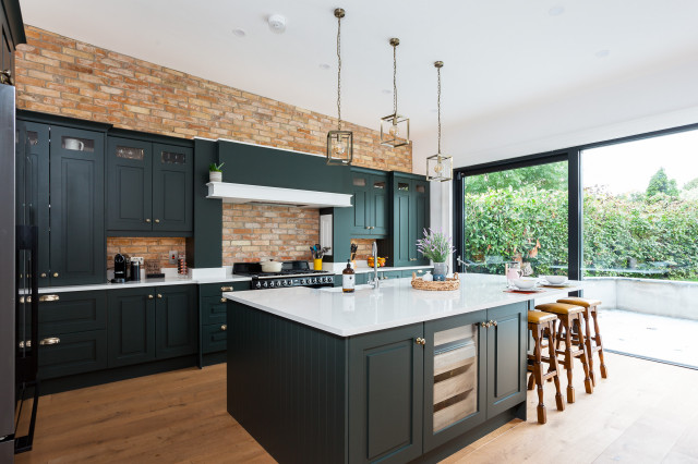 &ldquo;Rustic Twist&rdquo; kitchen