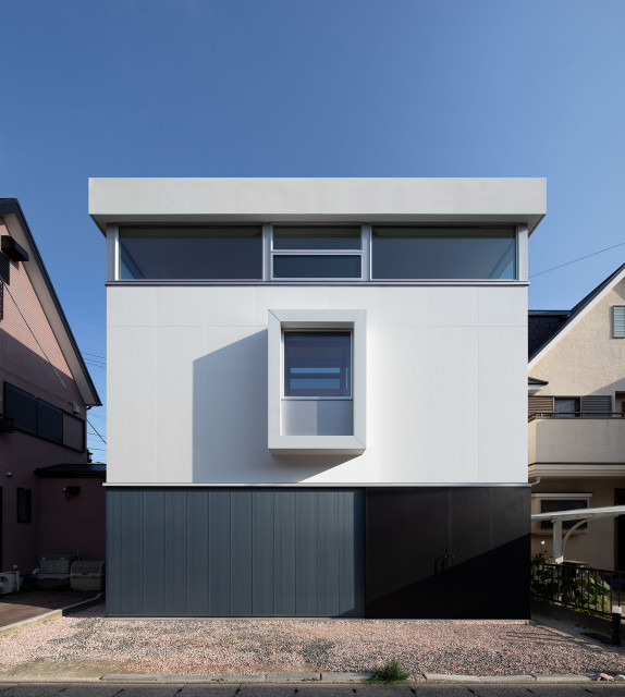 CLERESTORY HOUSE moderno-facciata