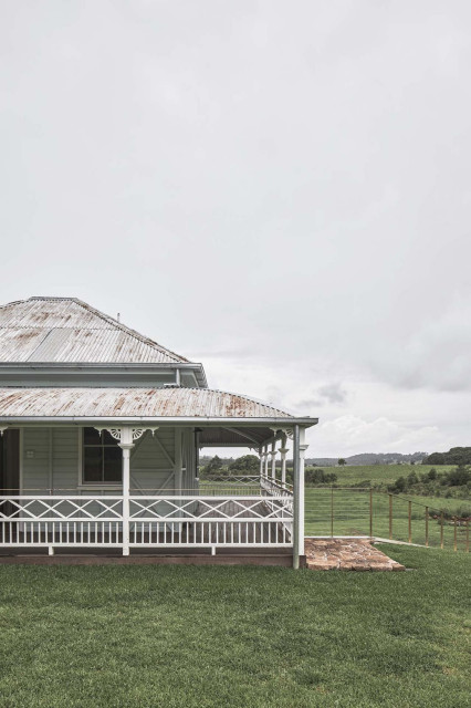 Dingo House Verandah veranda