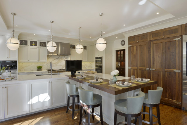 A Dramatic Marble Backsplash in a Transitional Kitchen nyklassisk-koekken