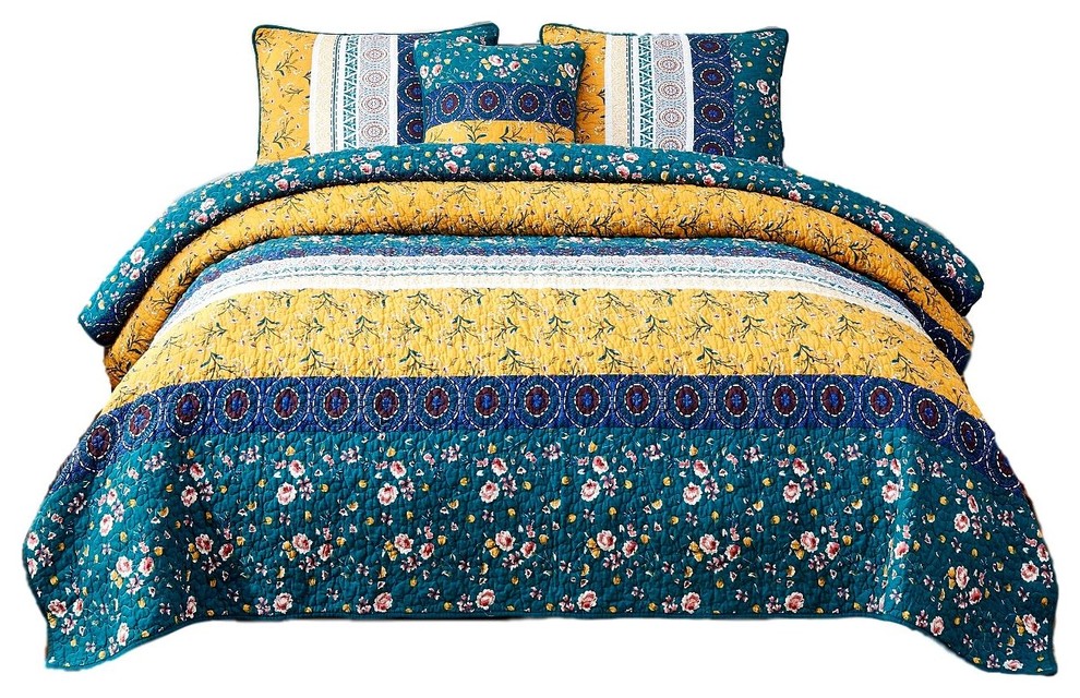Bohemian Patchwork Bed of Wild Flowers Floral Garden Bedspread Set, Queen