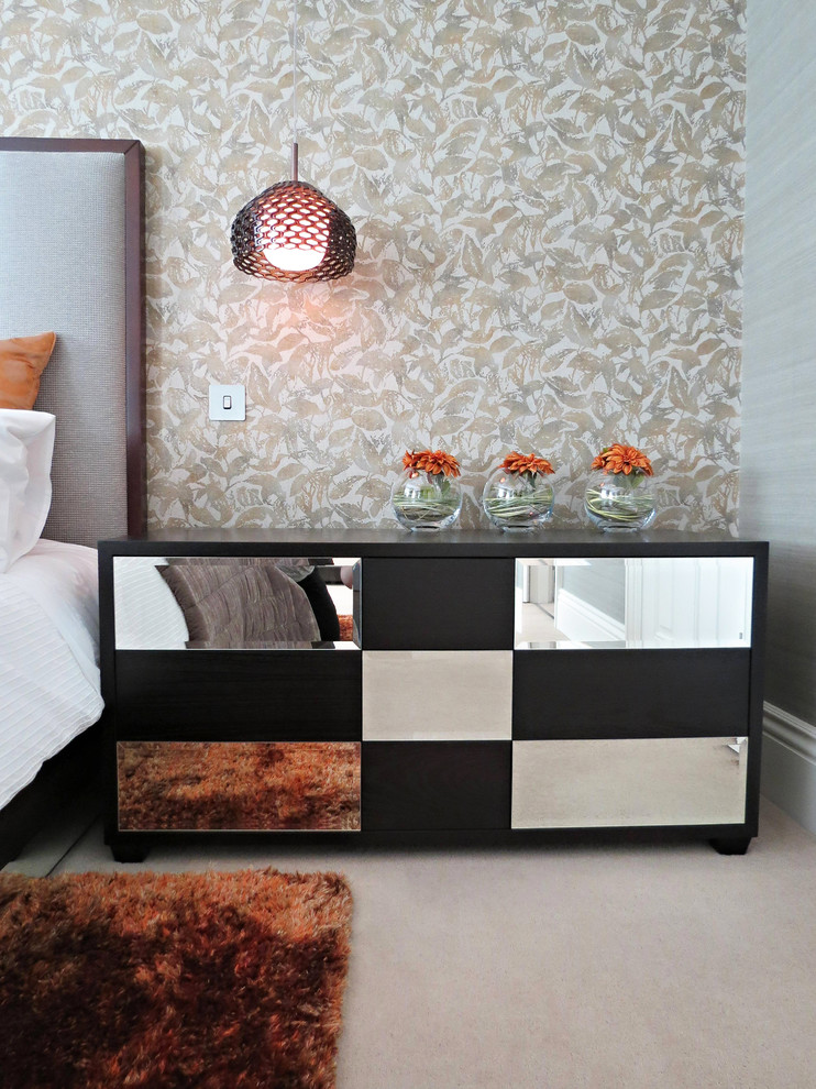 Contemporary Bedroom