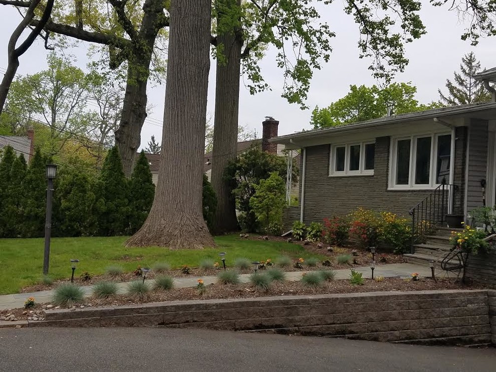 Landscape Design, Installation, and Maintenance Traditional