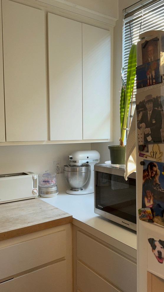 Wonderful Warm Updated Family Kitchen