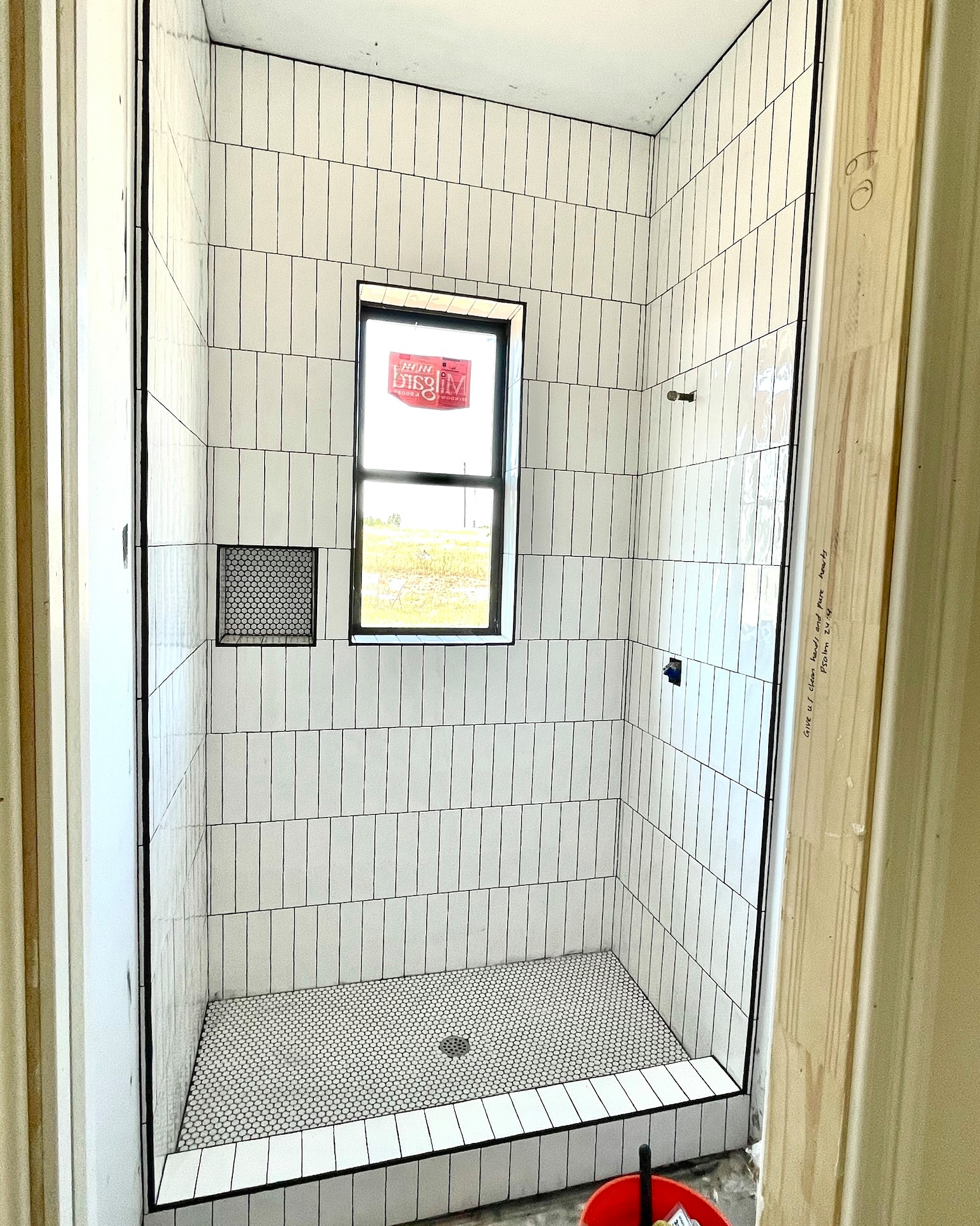 Tiled Walk In Showers/Bathrooms