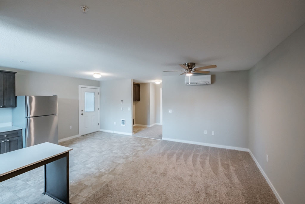 Plymouth Hills Apartments