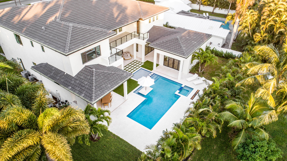 Custom Pool and Backyard in Boca Raton - Modern - Pool - Miami - by Van ...