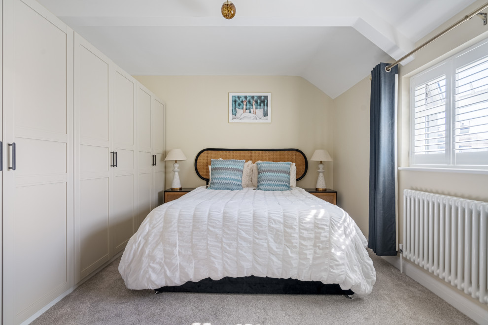 Wyncham Avenue Living Areas & Kitchen