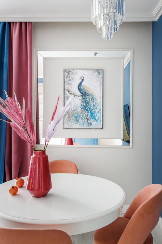 Квартира с павлином