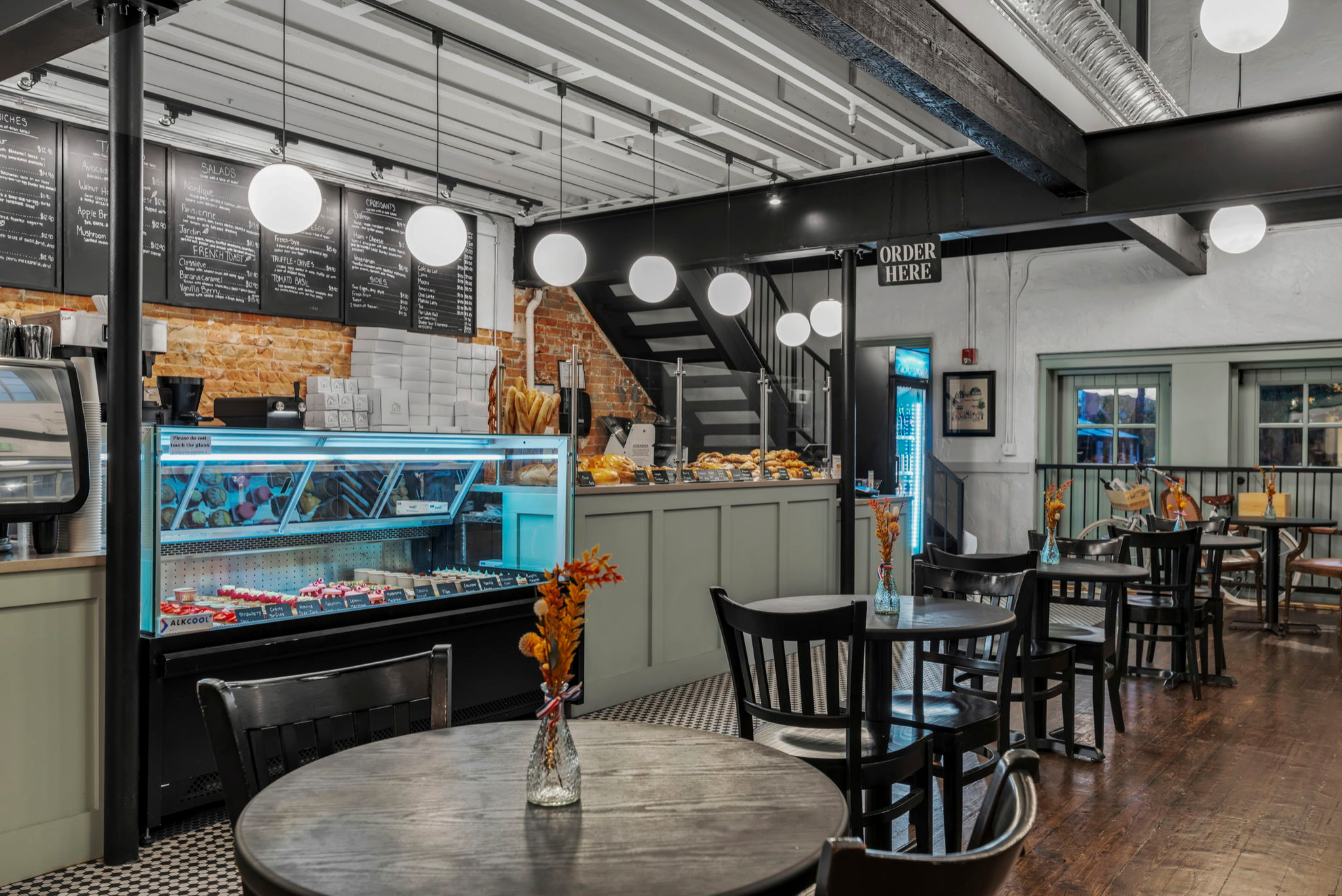Maisonette French Bakery & Cafe - Commercial