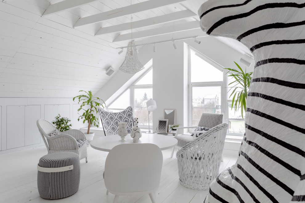 Белая мансарда.