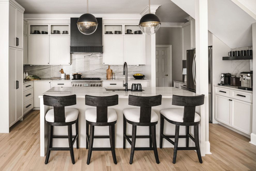 Modern Kitchen and Dining Remodel