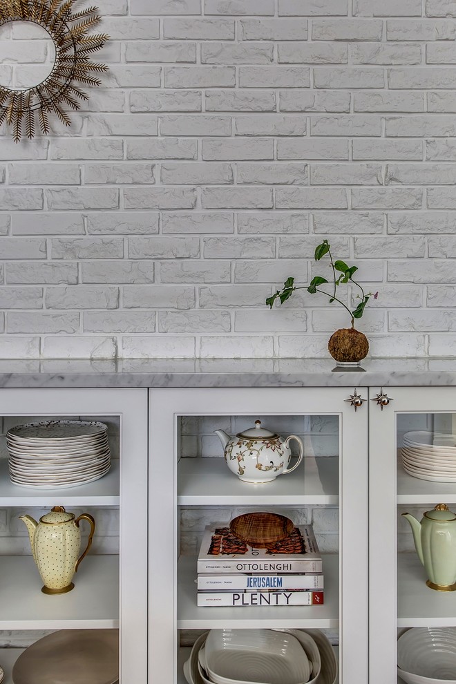 Transitional kitchen photo in Calgary