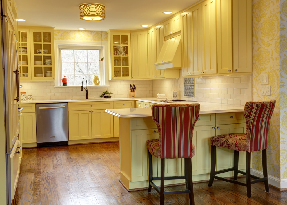 Design ideas for an arts and crafts kitchen in DC Metro.
