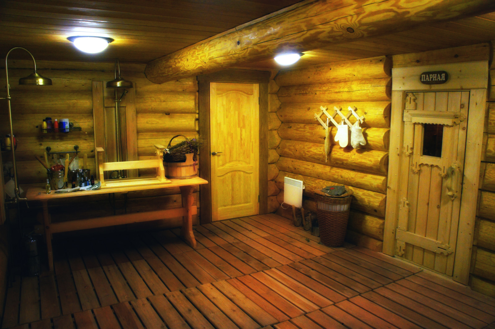 Банный комплекс с парными по-белому и по-черному