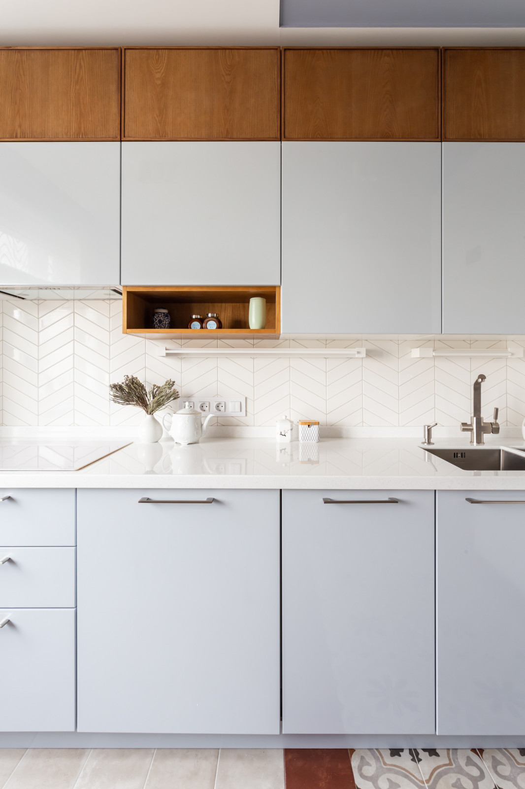 Белая кухня!