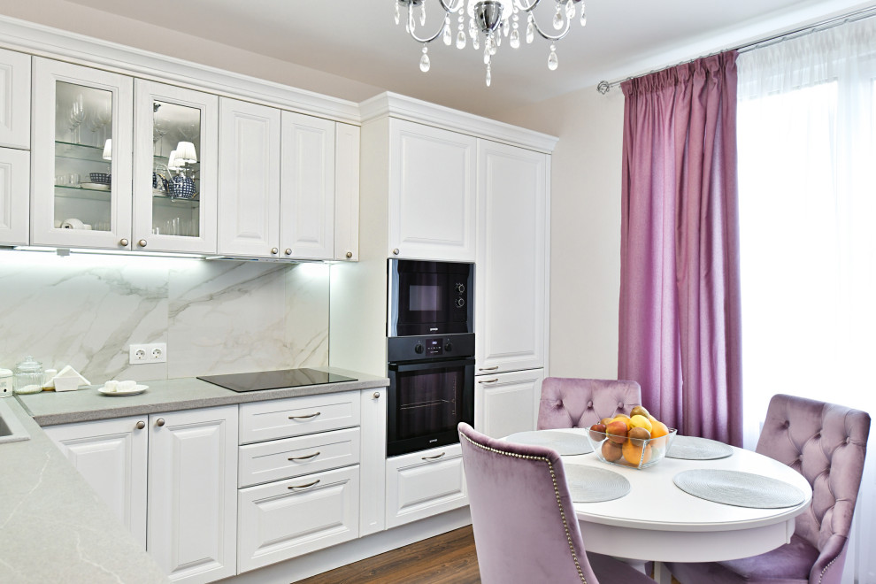 Кухня белая классическая