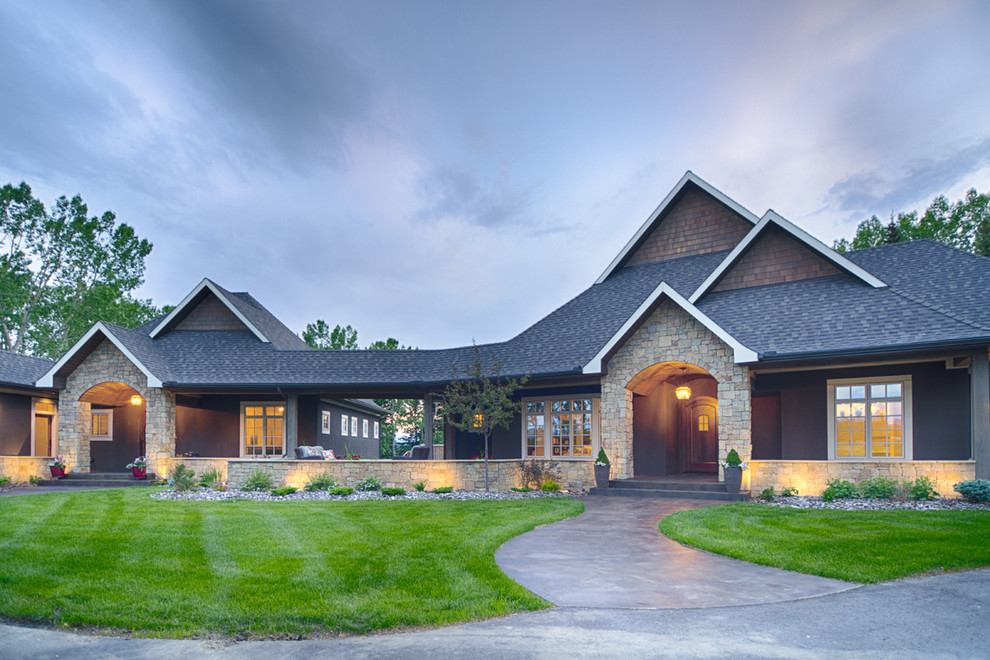 Inspiration for a transitional home design remodel in Calgary