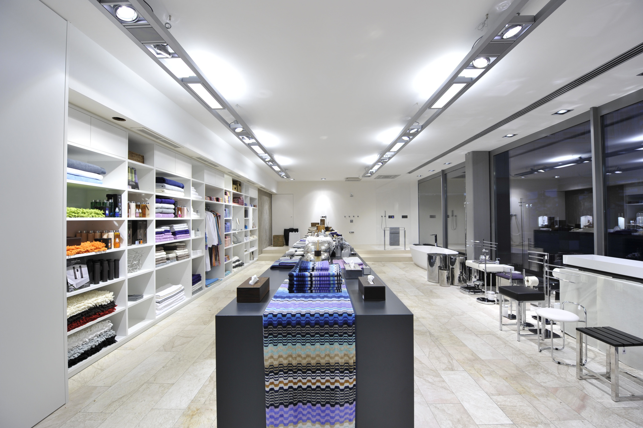 Beuttenmüller Showroom Bad Sanitär Raumausstattung Planung Präsentation Produktpräsentation Ausstellung Interior Design NRW Krefeld Stuttgart Architektur Innenarchitektur Gestaltung 3D