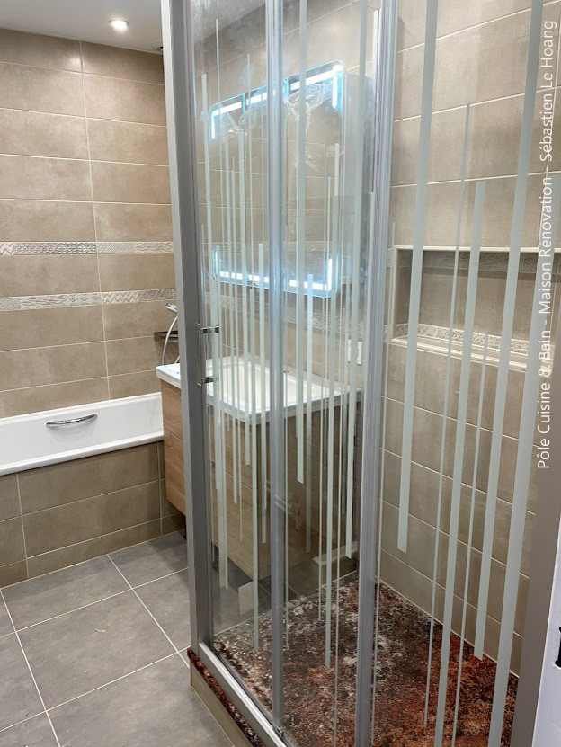 SALLE DE BAIN & SALLE D'EAU: rénovation totale pour un espace bain & douche
