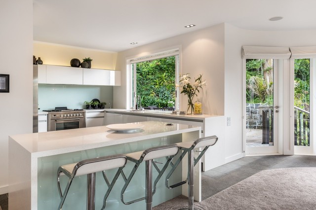 PARTIAL STAGING - OMANA AVE, EPSOM contemporary