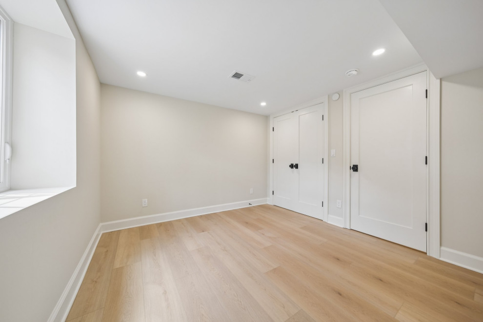 Finished Basement Flex Room in Teaneck, NJ