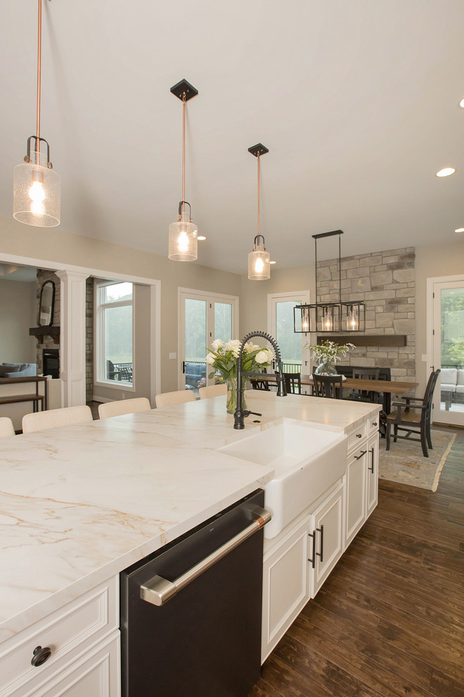 Kitchen - kitchen idea in Cincinnati