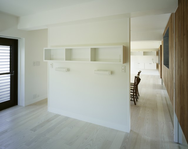 フラット・フローティング・ボックス　Flat Floating Boxes modern-schlafzimmer