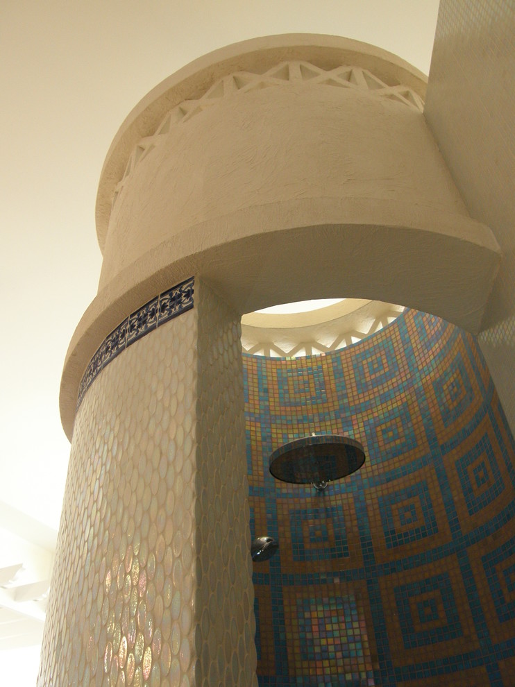 Зал бассейна