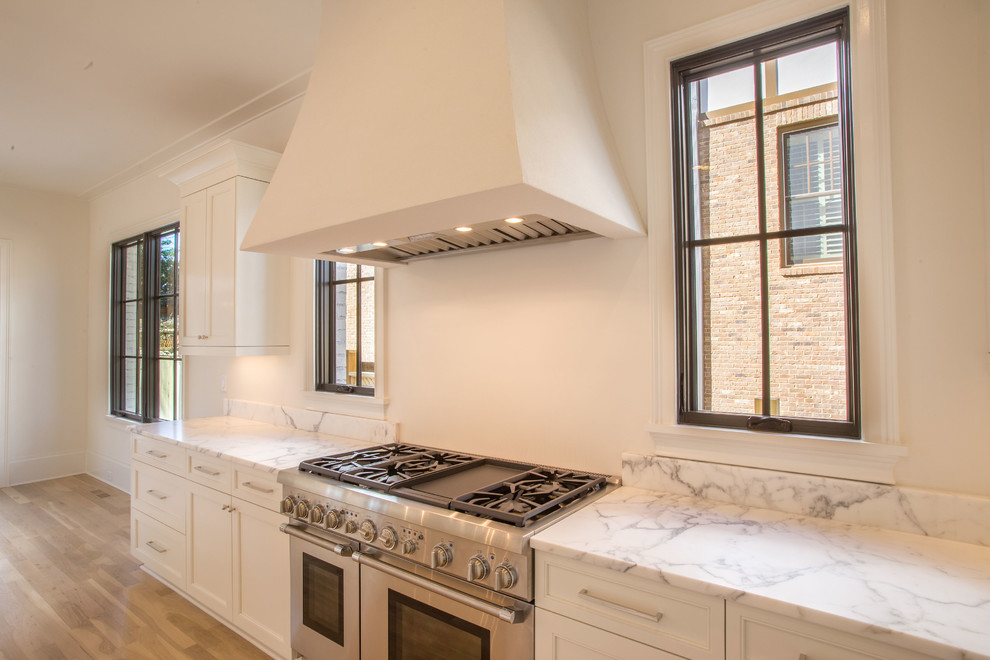 Example of a transitional kitchen design in Atlanta