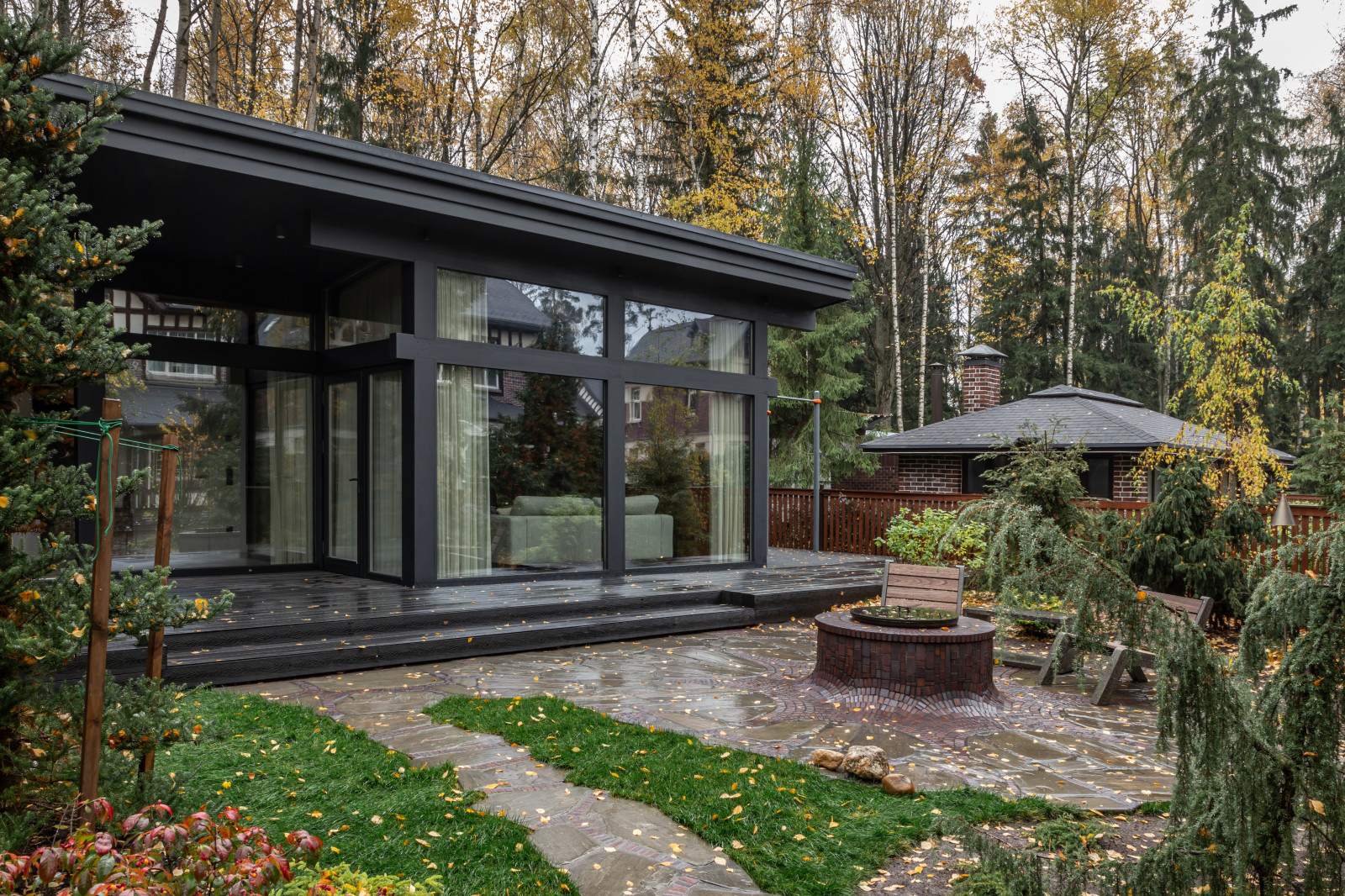 Современный банный дом 67 м² в Подмосковье