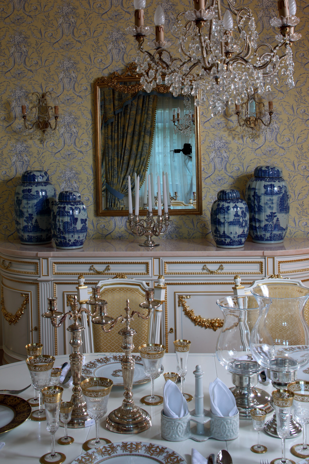 Трехуровневая квартира на ул. Усачева