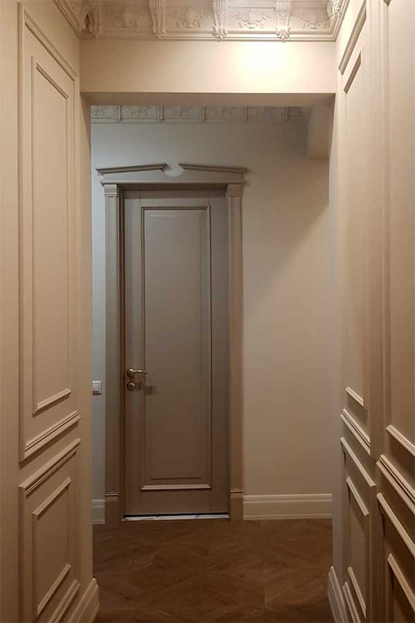 Окрашенные двери