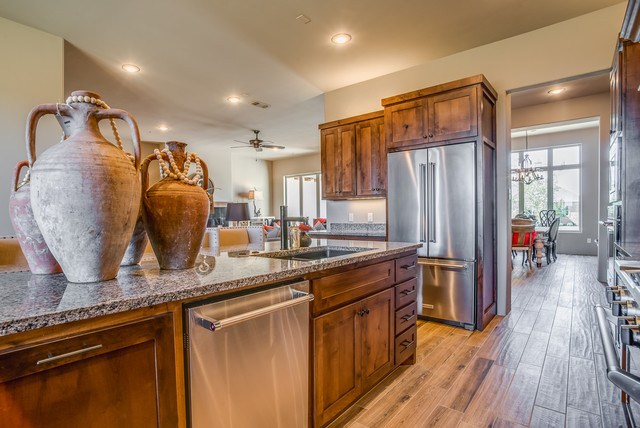 2016 Spring Tour transitional-kitchen