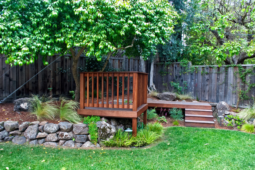 Small contemporary backyard patio in San Francisco with stamped concrete.