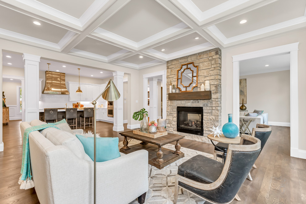 Home design - transitional home design idea in St Louis