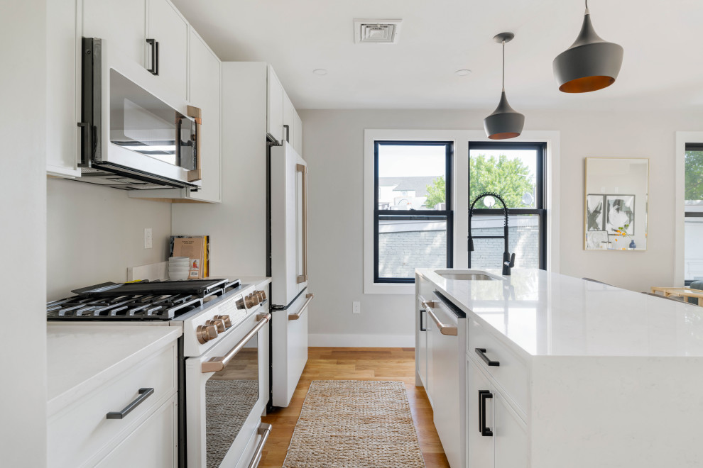 Inspiration for a transitional kitchen remodel in Boston