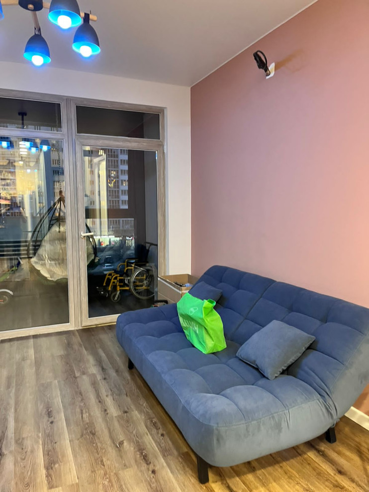 Яркая квартира для девушки ЖК Нагорный