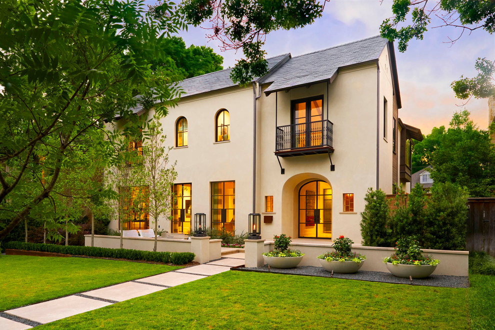 Marquette I - Tatum Brown Custom Homes {Architect: Stocker Hoesterey Montenegro} {Designer: Morgan Farrow Interiors} {Photography: Nathan Schroder}