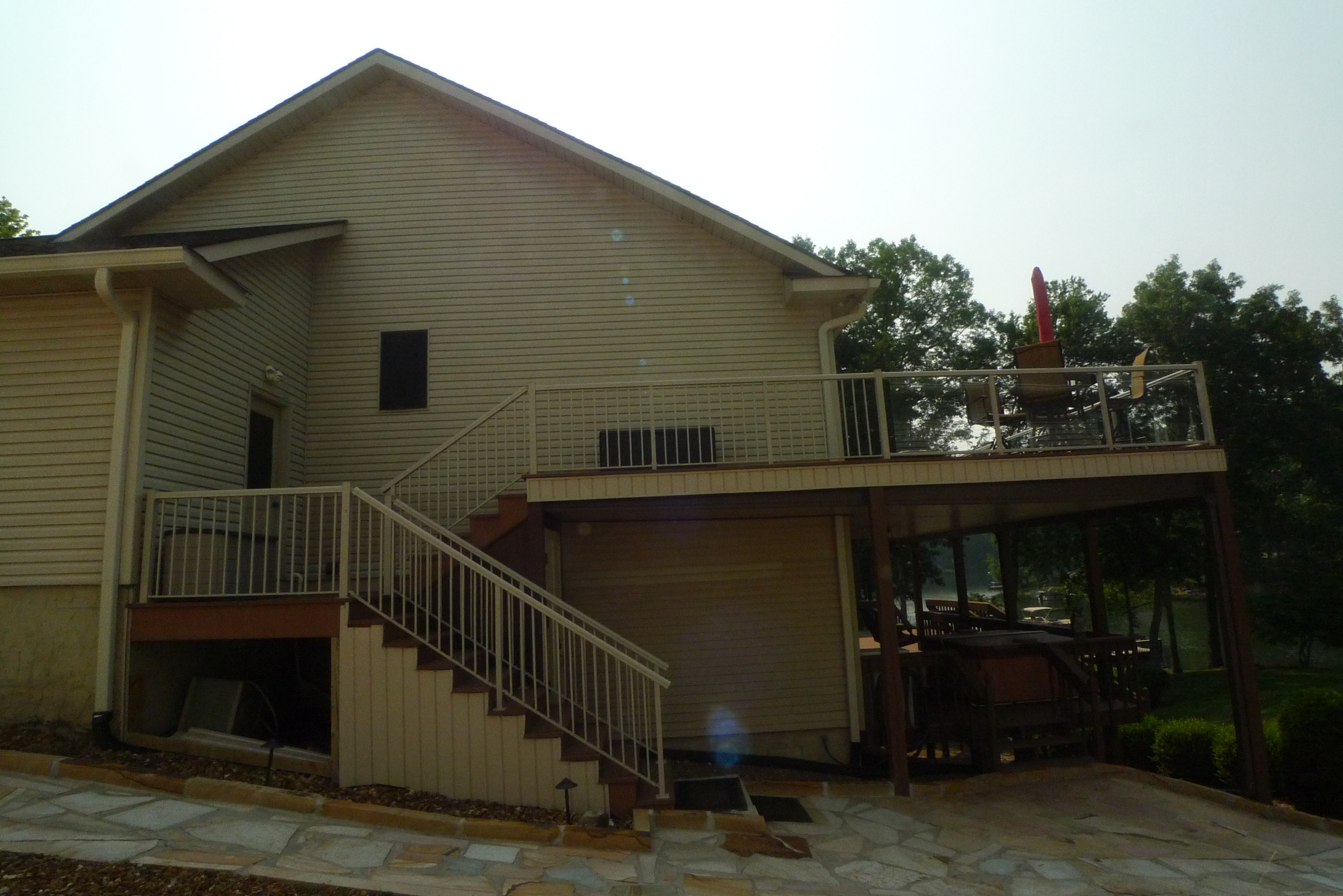 116 Motthaven Drive - Timber Frame Deck Addition